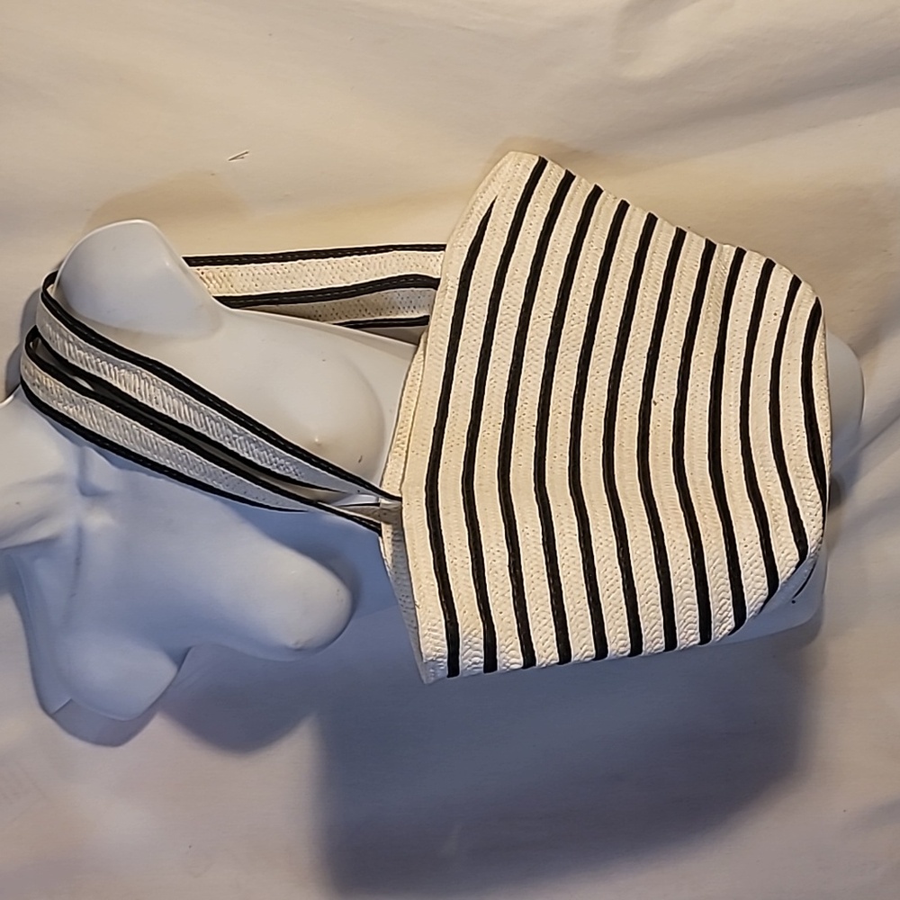 Woven Tote Purse Black & White Striped - Summer Beach Shoulder Bag.